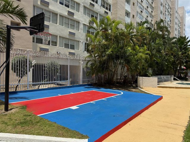 6400 ISLA VERDE AVENUE 11-A, Carolina, PR 00979