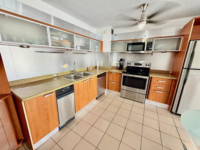 6400 ISLA VERDE AVENUE 11-A, Carolina, PR 00979