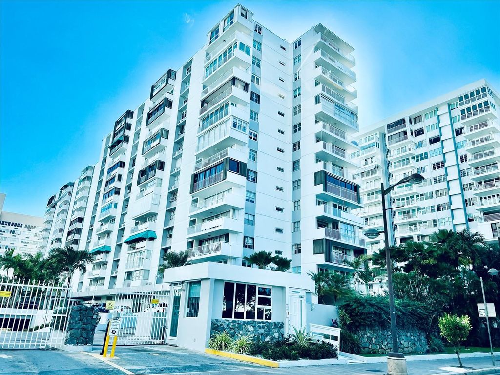 6400 ISLA VERDE AVENUE 11-A, Carolina, PR 00979