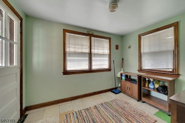 30 Menzel Ave, Maplewood Twp., NJ 07040