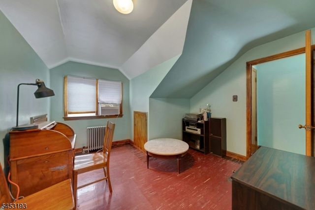 30 Menzel Ave, Maplewood Twp., NJ 07040