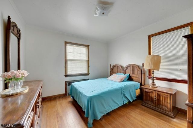 30 Menzel Ave, Maplewood Twp., NJ 07040