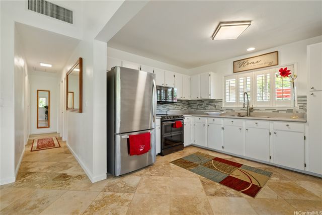 94-1017 Kuoo Street, Waipahu, HI 96797