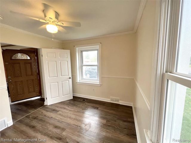 7531 N Inkster Road, Westland, MI 48185