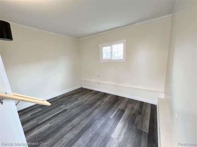 7531 N Inkster Road, Westland, MI 48185