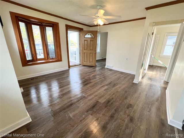 7531 N Inkster Road, Westland, MI 48185