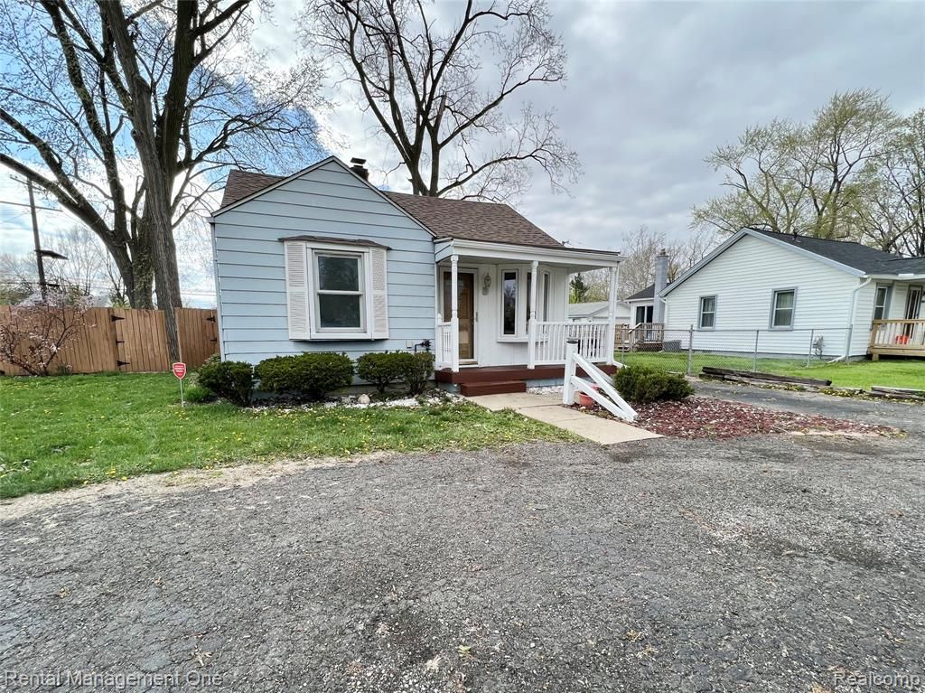 7531 N Inkster Road, Westland, MI 48185