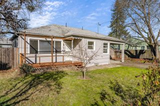 908 SW Bridge Street, Grants Pass, OR 97526