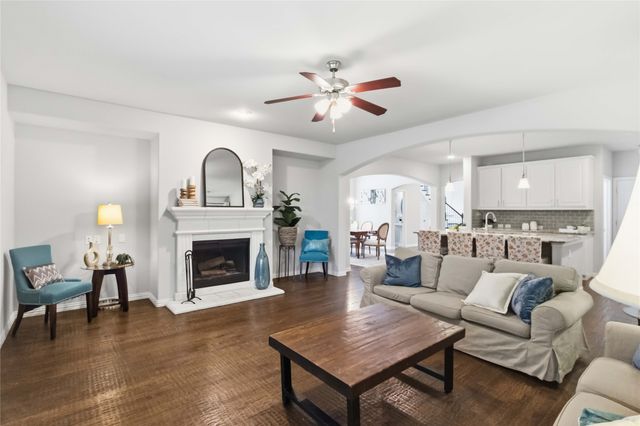 1121 Montgomery Way, Argyle, TX 76226