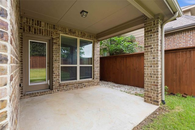 1121 Montgomery Way, Argyle, TX 76226