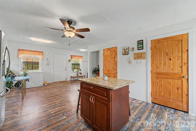 3325 Pack Mountain Road, Murphy, NC 28906