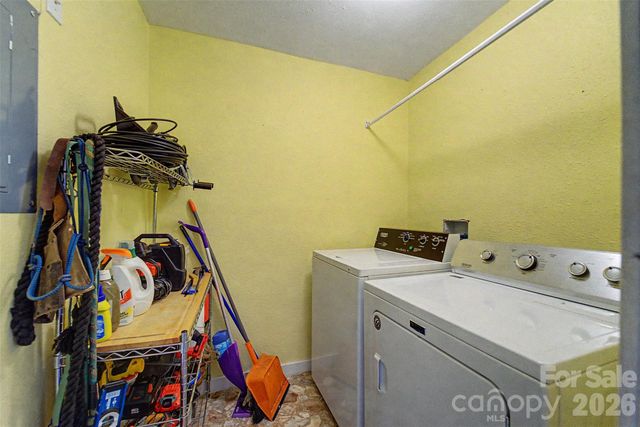 3325 Pack Mountain Road, Murphy, NC 28906