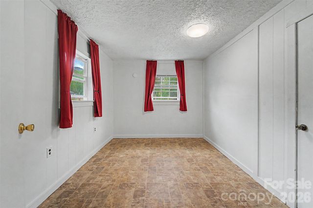3325 Pack Mountain Road, Murphy, NC 28906