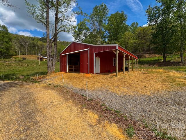 3325 Pack Mountain Road, Murphy, NC 28906