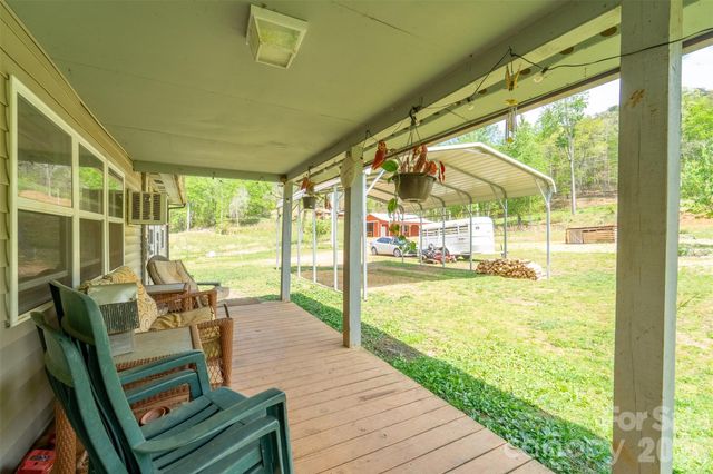 3325 Pack Mountain Road, Murphy, NC 28906