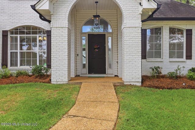 346 Woodlands Drive, Brandon, MS 39047