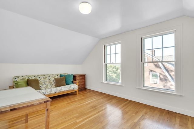 36 Warwick Rd, Watertown, MA 02472