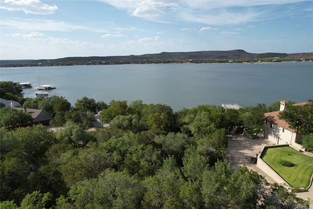 2217 Trail Ridge Rd 3, Graford, TX 76449