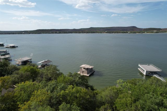 2217 Trail Ridge Rd 3, Graford, TX 76449