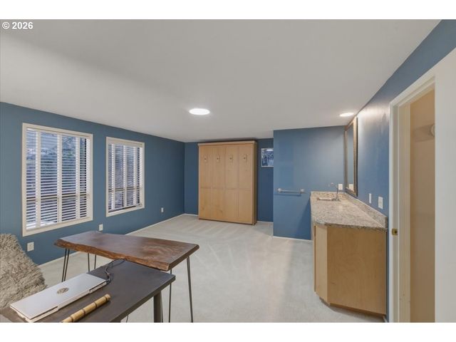 1330 Ne LINNWOOD Dr, Albany, OR 97322