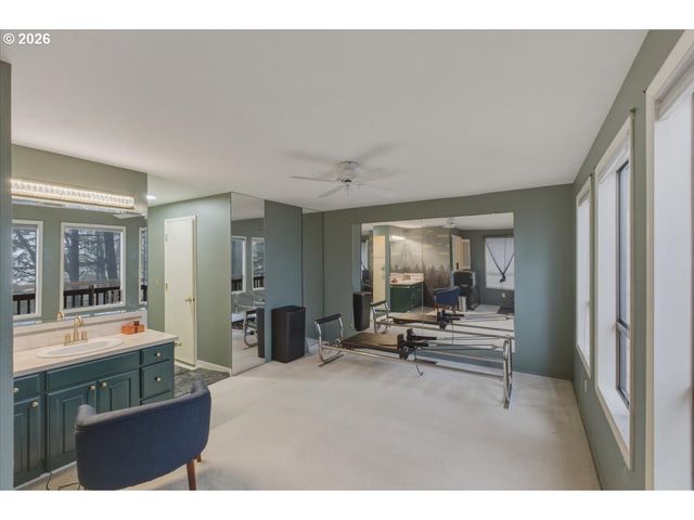 1330 Ne LINNWOOD Dr, Albany, OR 97322