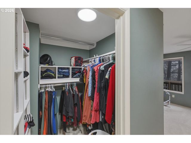 1330 Ne LINNWOOD Dr, Albany, OR 97322