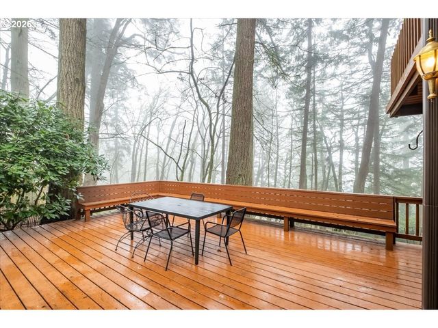 1330 Ne LINNWOOD Dr, Albany, OR 97322