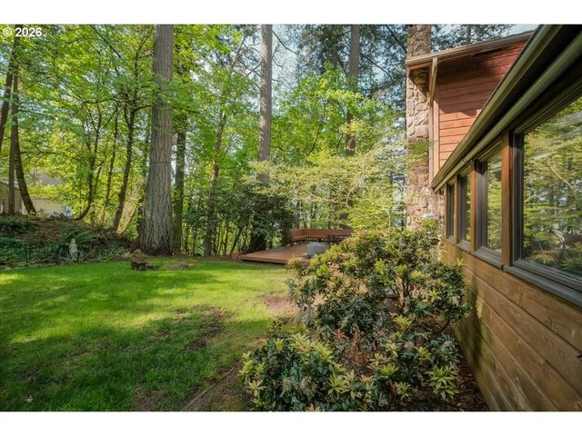 1330 Ne LINNWOOD Dr, Albany, OR 97322