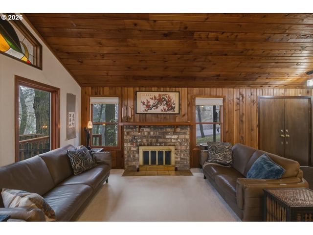 1330 Ne LINNWOOD Dr, Albany, OR 97322