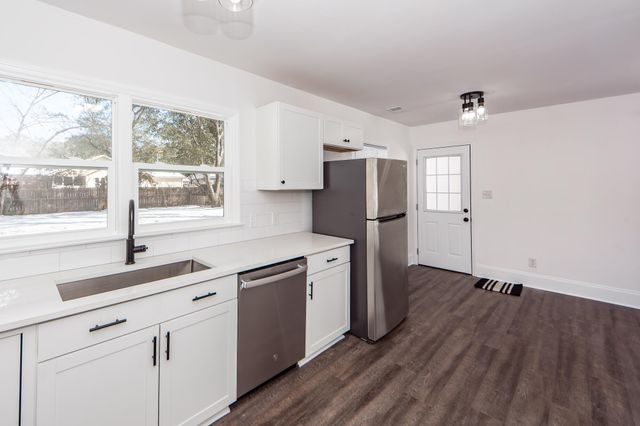 4742 Farmal Street, North Charleston, SC 29405