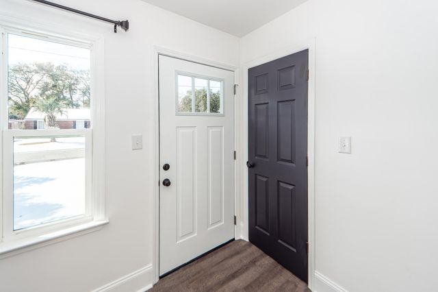 4742 Farmal Street, North Charleston, SC 29405