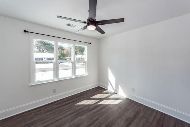 4742 Farmal Street, North Charleston, SC 29405