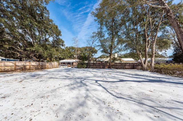 4742 Farmal Street, North Charleston, SC 29405