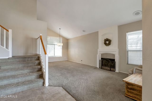 315 E GLENHAVEN Drive, Phoenix, AZ 85048