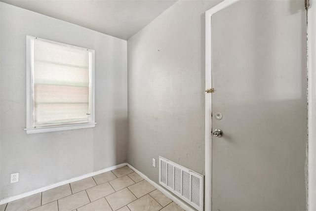 1117 Marydale Avenue, Midwest City, OK 73130