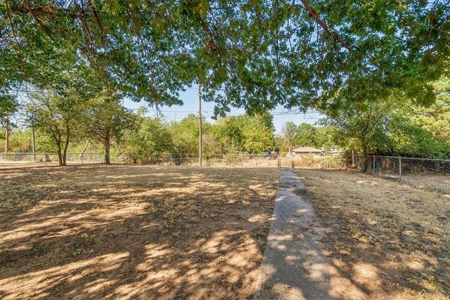 1117 Marydale Avenue, Midwest City, OK 73130