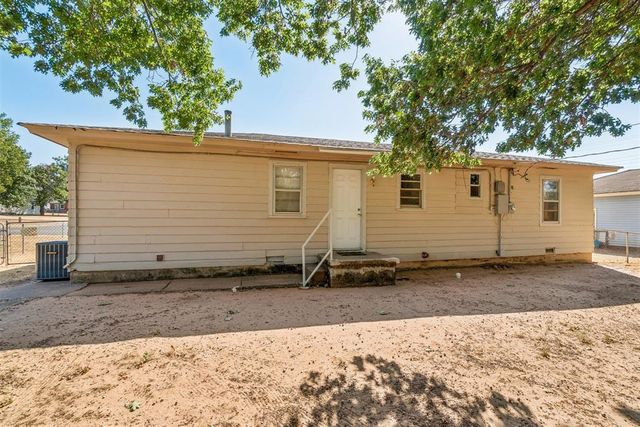 1117 Marydale Avenue, Midwest City, OK 73130