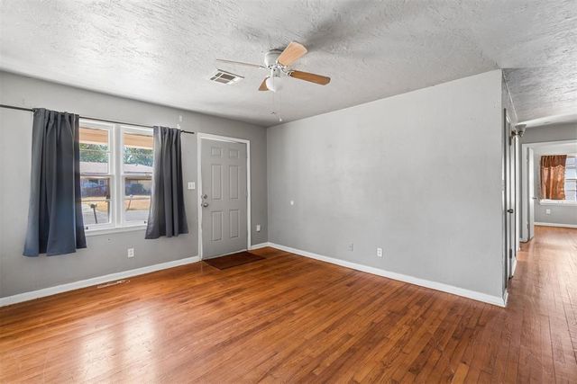 1117 Marydale Avenue, Midwest City, OK 73130
