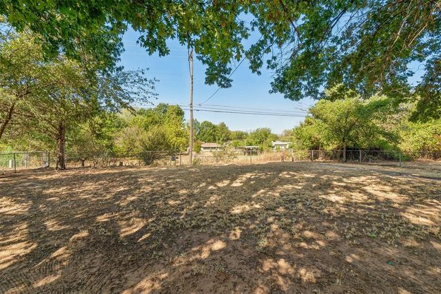 1117 Marydale Avenue, Midwest City, OK 73130