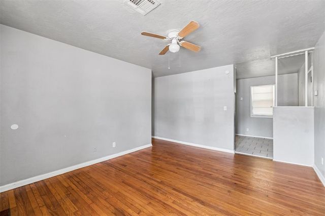 1117 Marydale Avenue, Midwest City, OK 73130