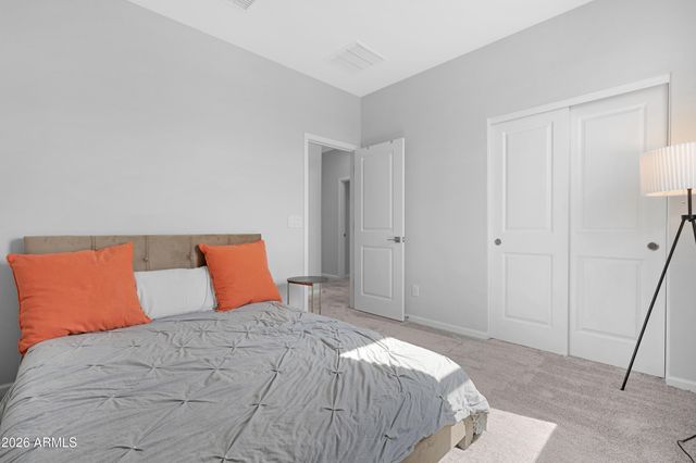 2562 E BOULDER Avenue, Apache Junction, AZ 85119