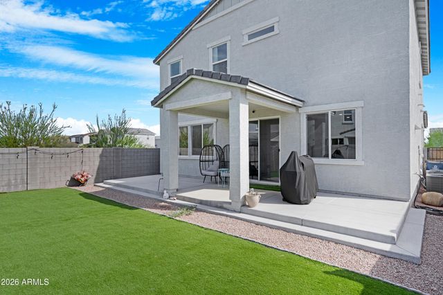 2562 E BOULDER Avenue, Apache Junction, AZ 85119
