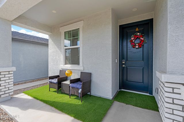 2562 E BOULDER Avenue, Apache Junction, AZ 85119