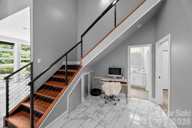7117 W Sugar Creek Road, Charlotte, NC 28269