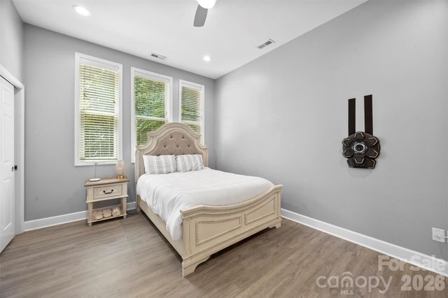 7117 W Sugar Creek Road, Charlotte, NC 28269