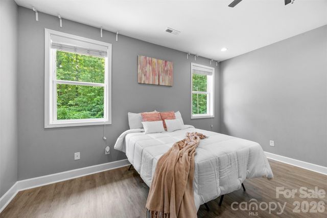 7117 W Sugar Creek Road, Charlotte, NC 28269