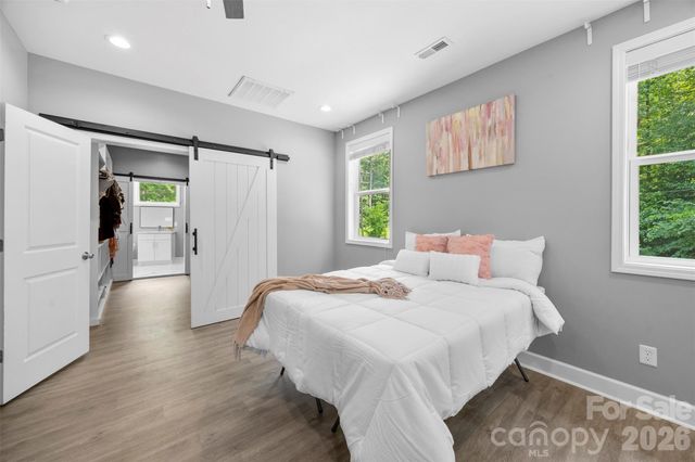 7117 W Sugar Creek Road, Charlotte, NC 28269