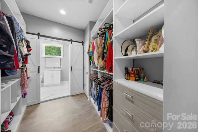 7117 W Sugar Creek Road, Charlotte, NC 28269