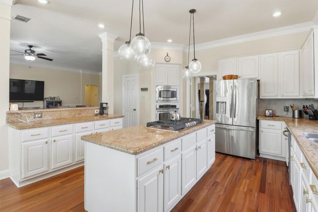 1123 Wellshire Drive, Katy, TX 77494