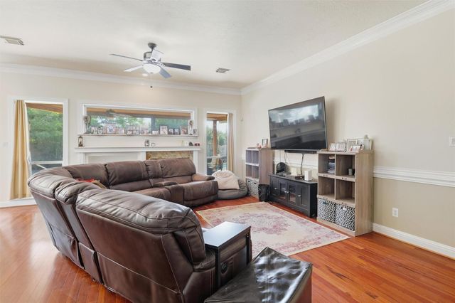 1123 Wellshire Drive, Katy, TX 77494